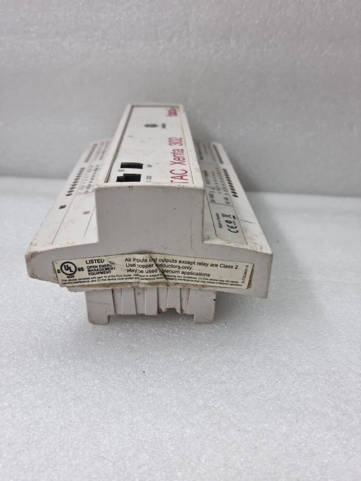 SCHNEIDER TAX XENTA 302 PROGRAMMABLE CONTROLLER